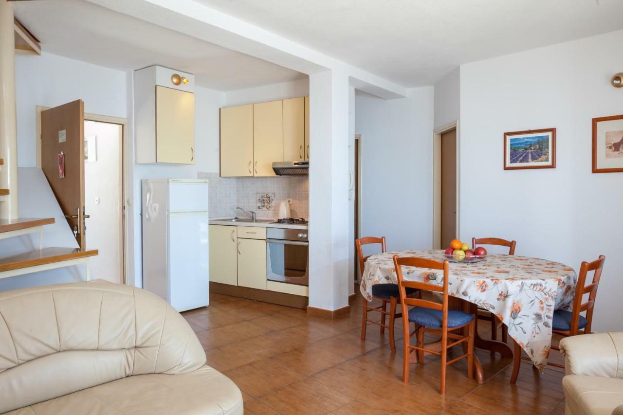 Penthouse Appartement Podgora Buitenkant foto